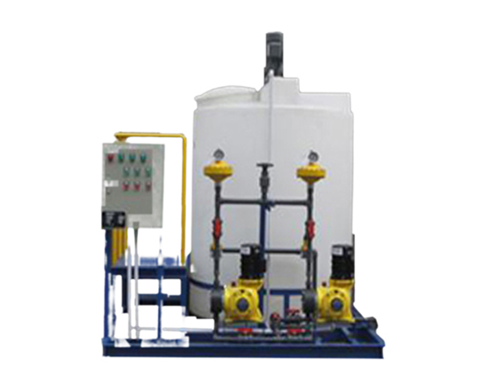 花山酸、堿投加裝置